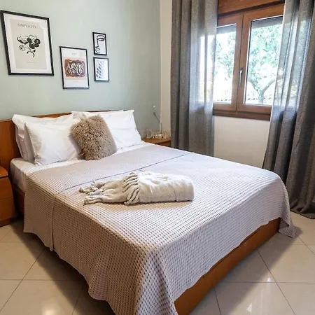 Apartman Loui's Garden House *