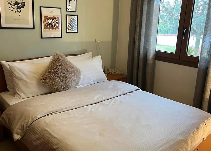 Loui's Garden House *