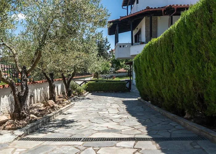 Apartment Loui's Garden House *
